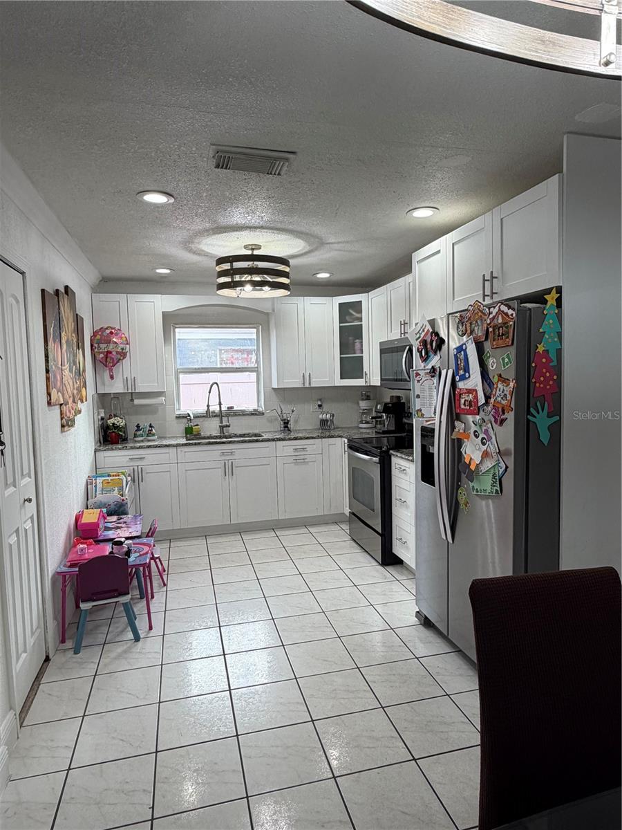 Image 8 of 26 For 4627 Byerle Circle