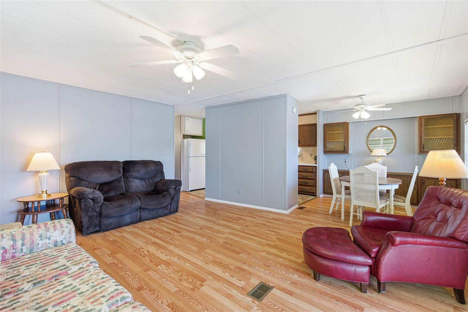 Listing photo id 19 for 39248 Us Highway 19 N 157