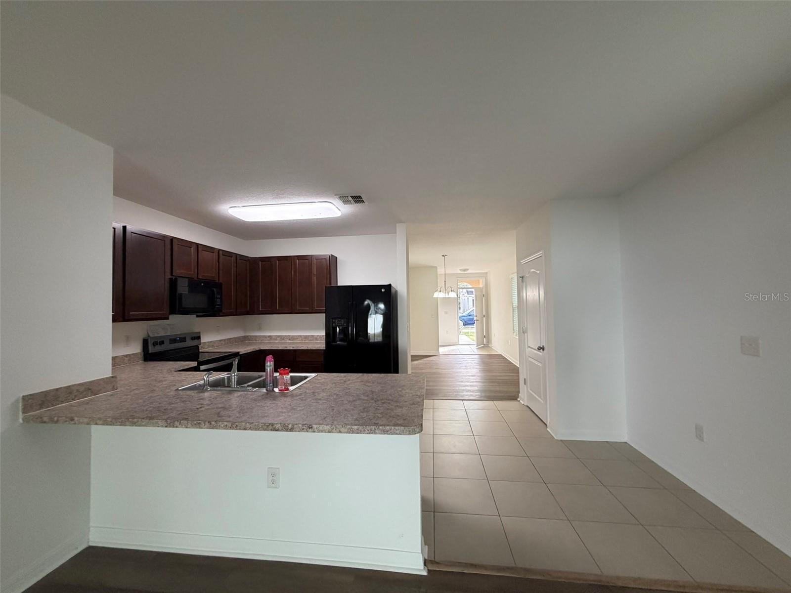 Image 4 of 20 For 10212 Hawk Storm Avenue