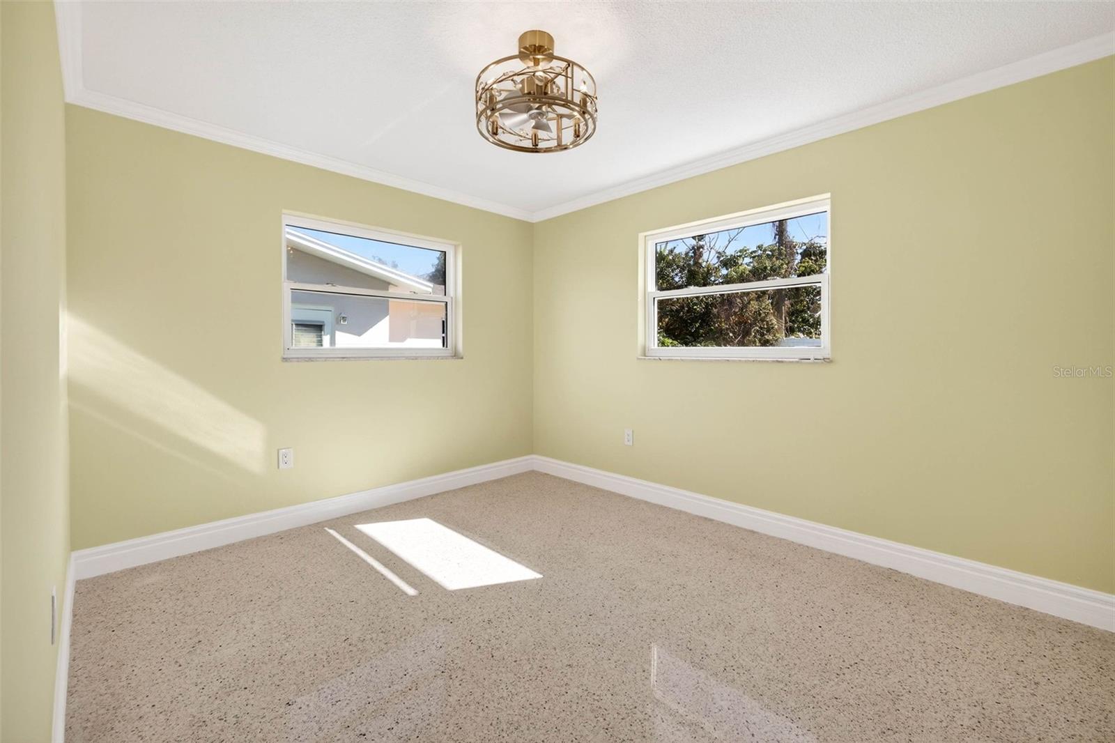 Image 18 of 37 For 4388 50th Place S