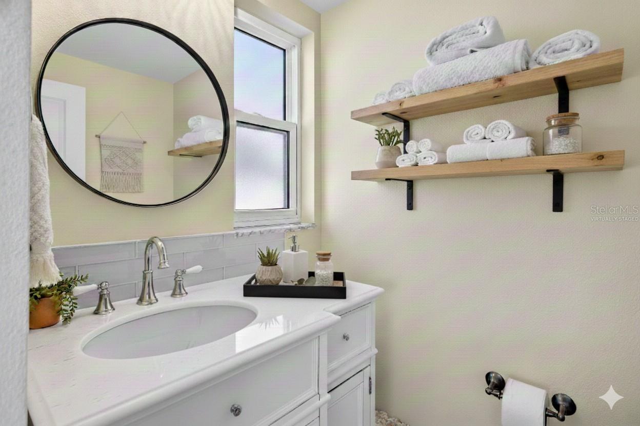 Image 26 of 37 For 4388 50th Place S