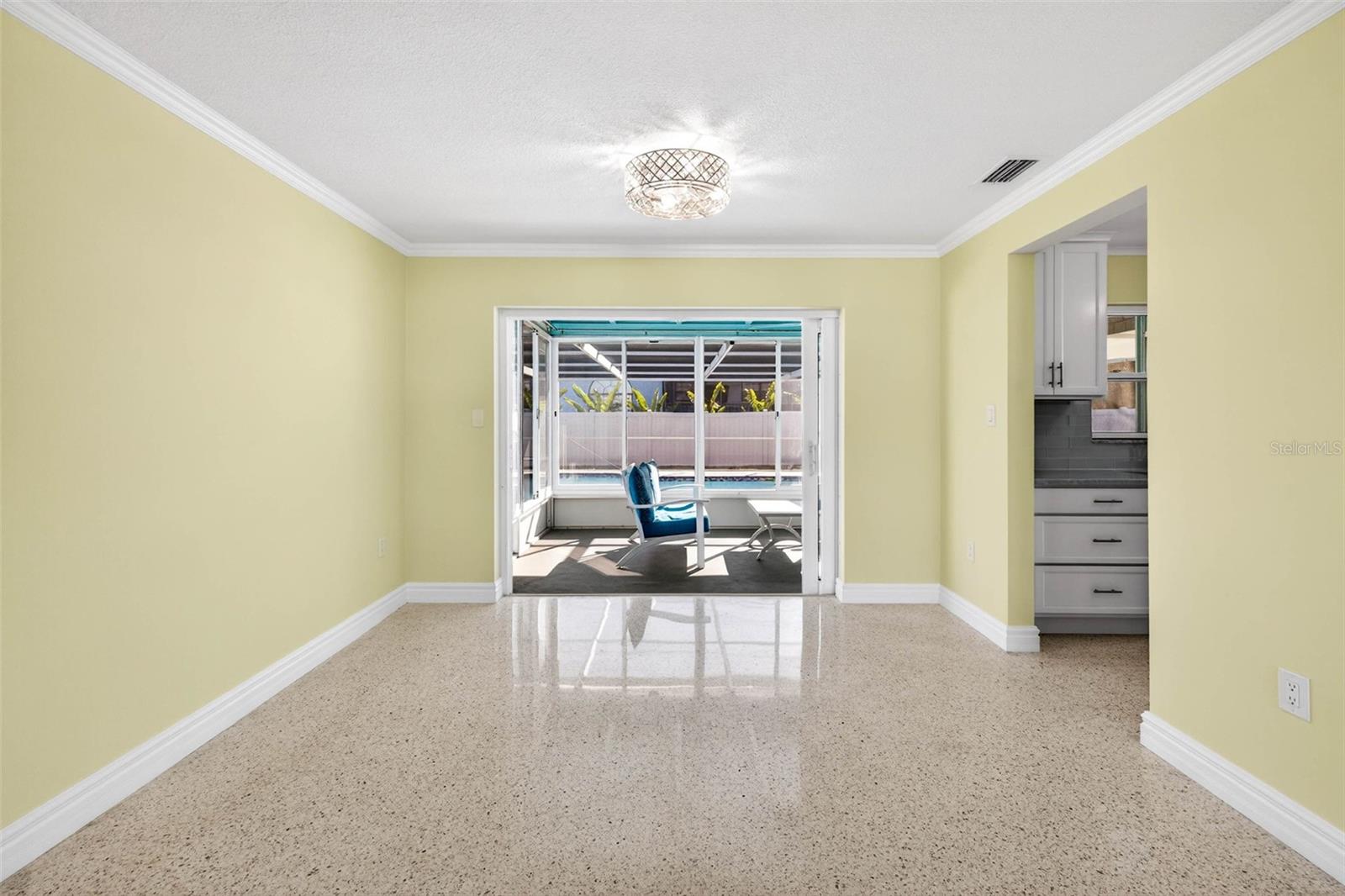 Image 28 of 37 For 4388 50th Place S