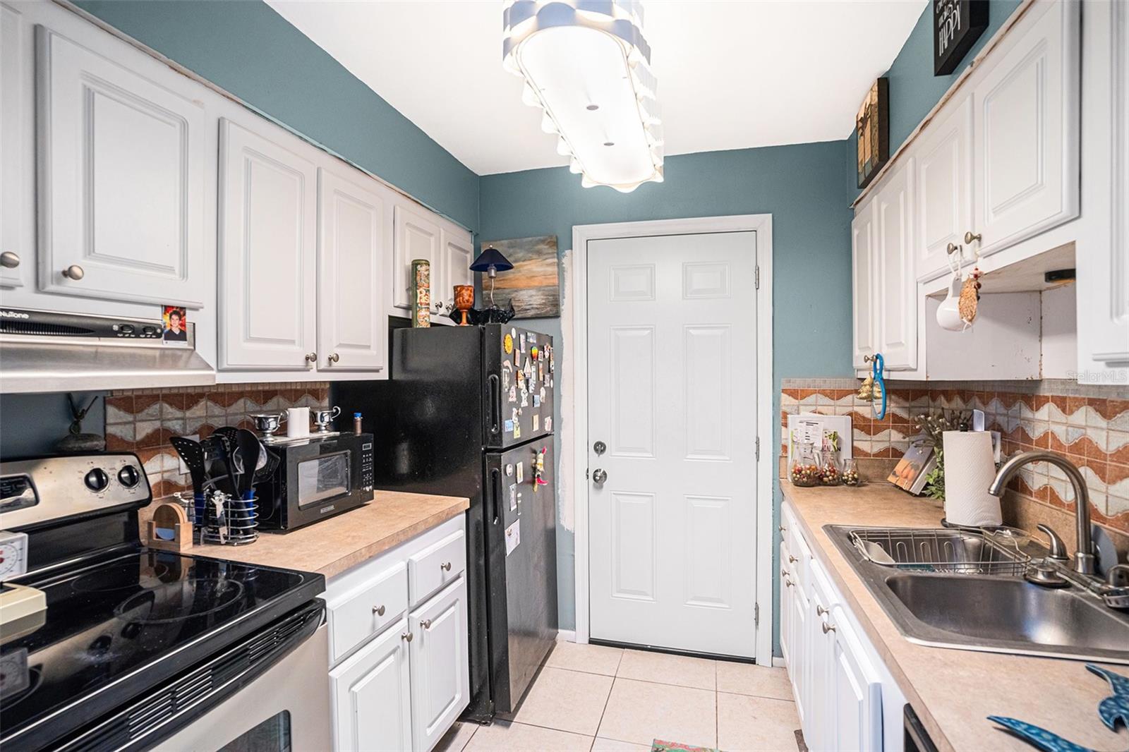 Image 6 of 15 For 350 79th Avenue N 132