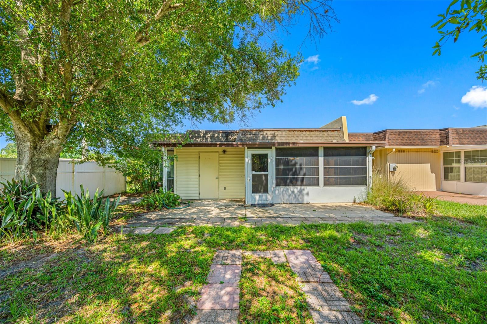 Image 32 of 58 For 9994 83rd Street