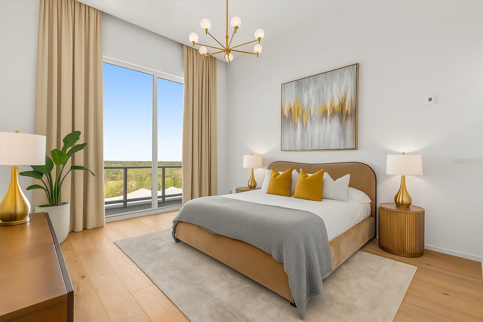 Listing photo id 11 for 1020 Sunset Point Road 703