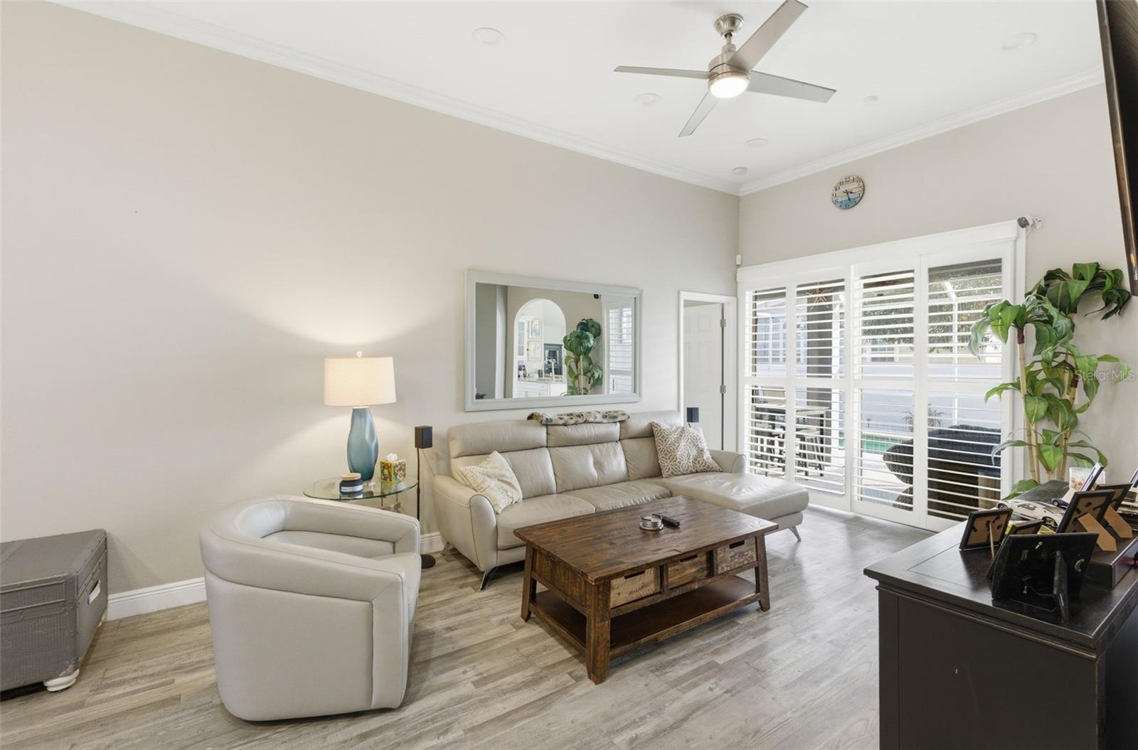 Image 10 of 48 For 391 Wood Bridge Avenue