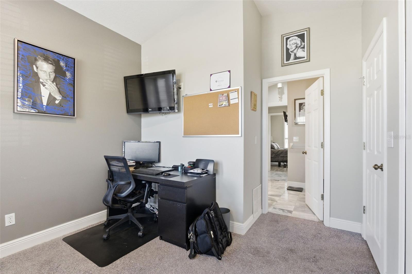 Image 24 of 48 For 391 Wood Bridge Avenue