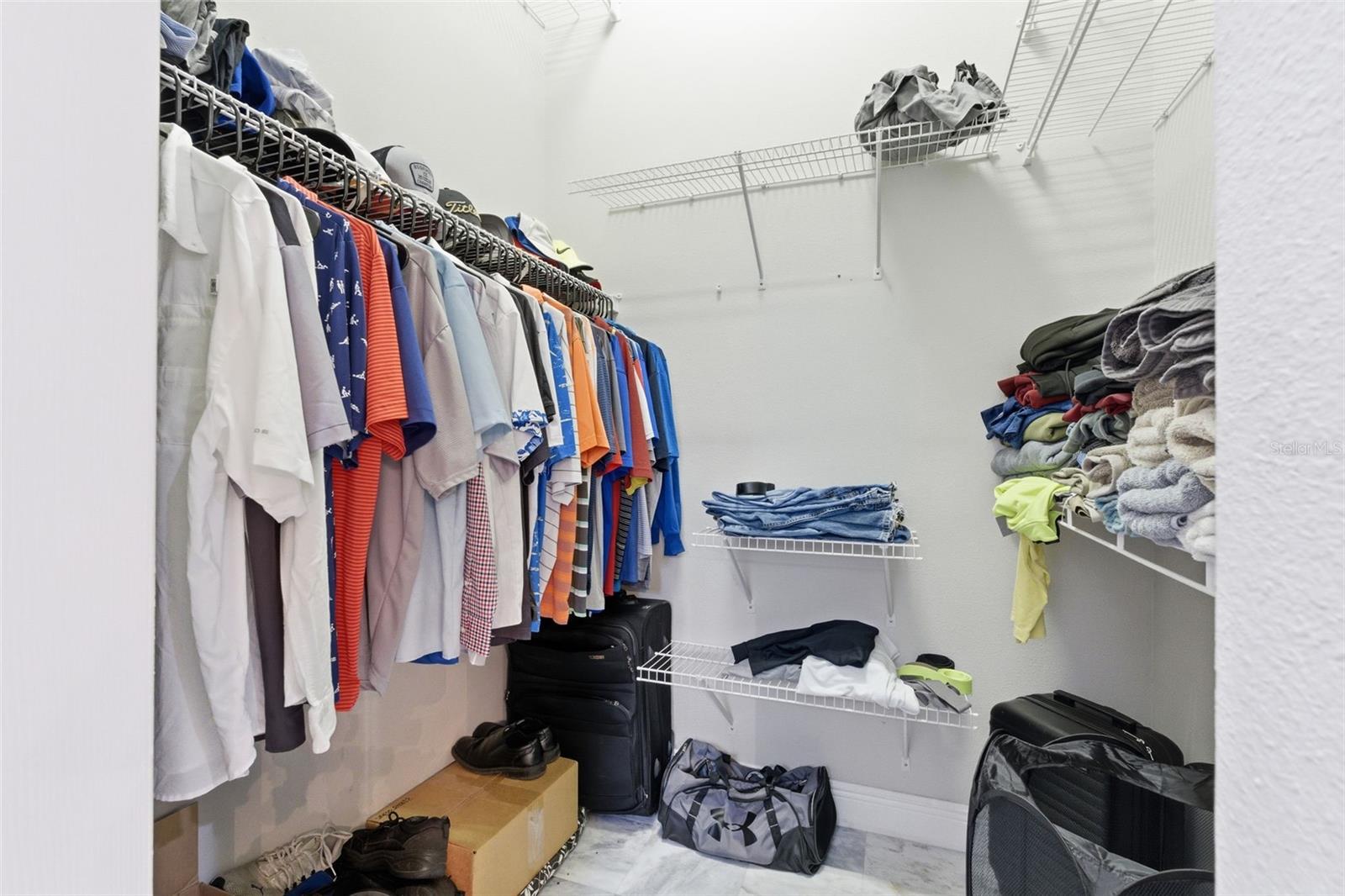 Image 30 of 48 For 391 Wood Bridge Avenue