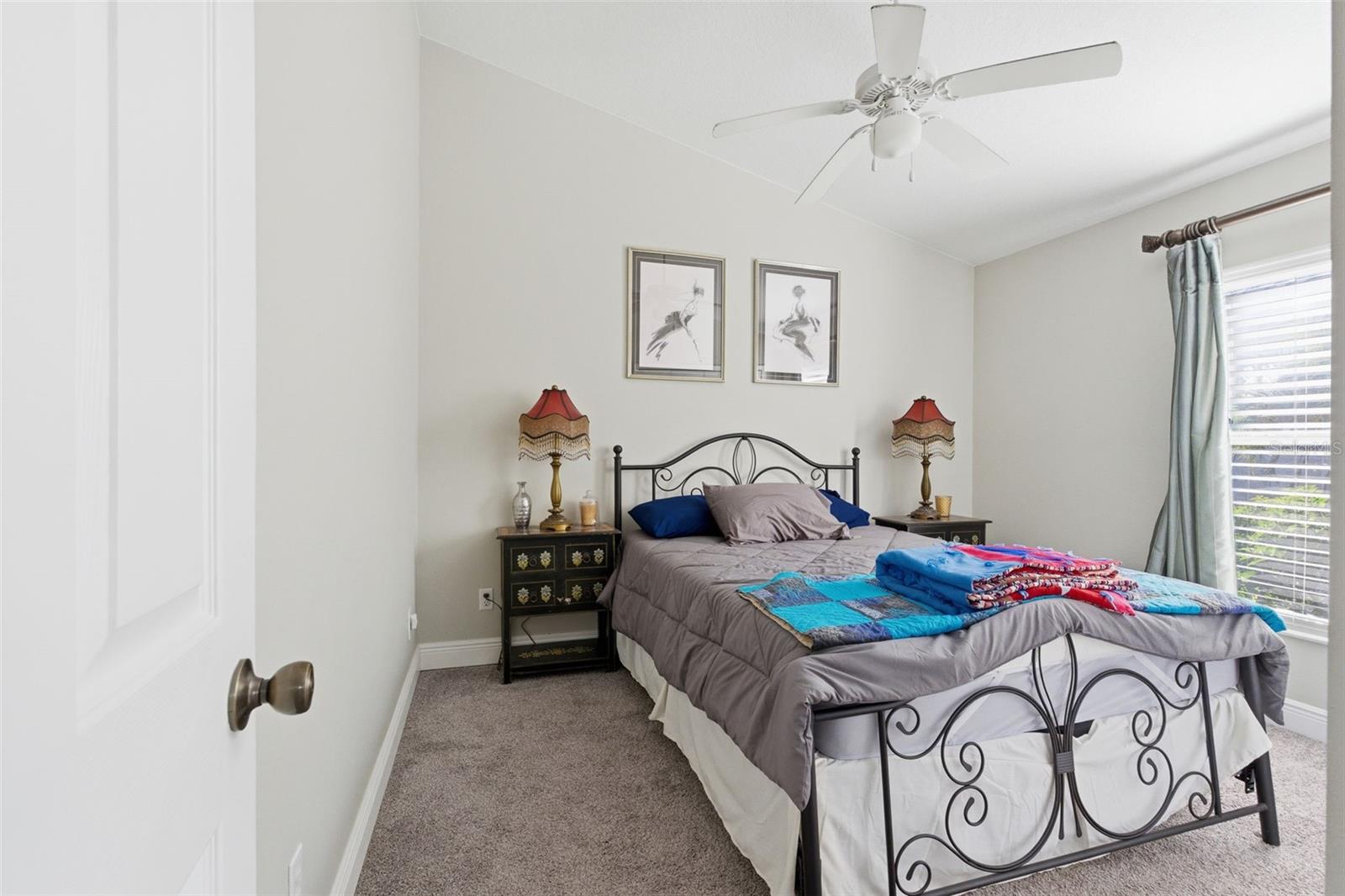 Image 34 of 48 For 391 Wood Bridge Avenue