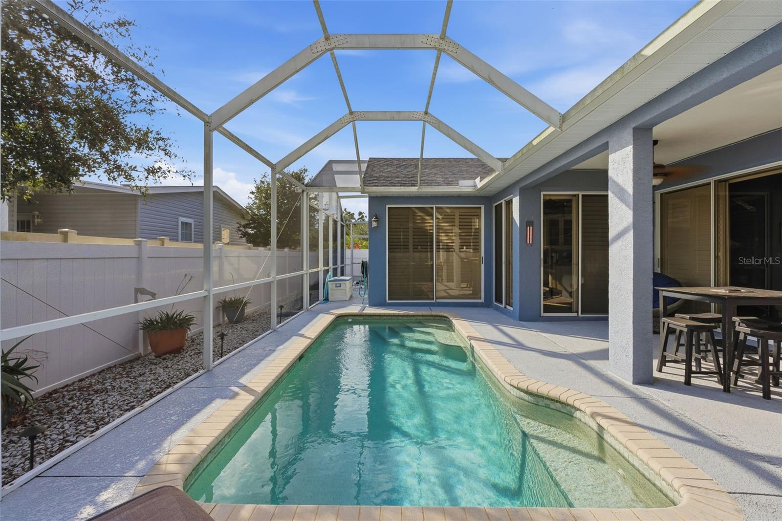 Image 40 of 48 For 391 Wood Bridge Avenue