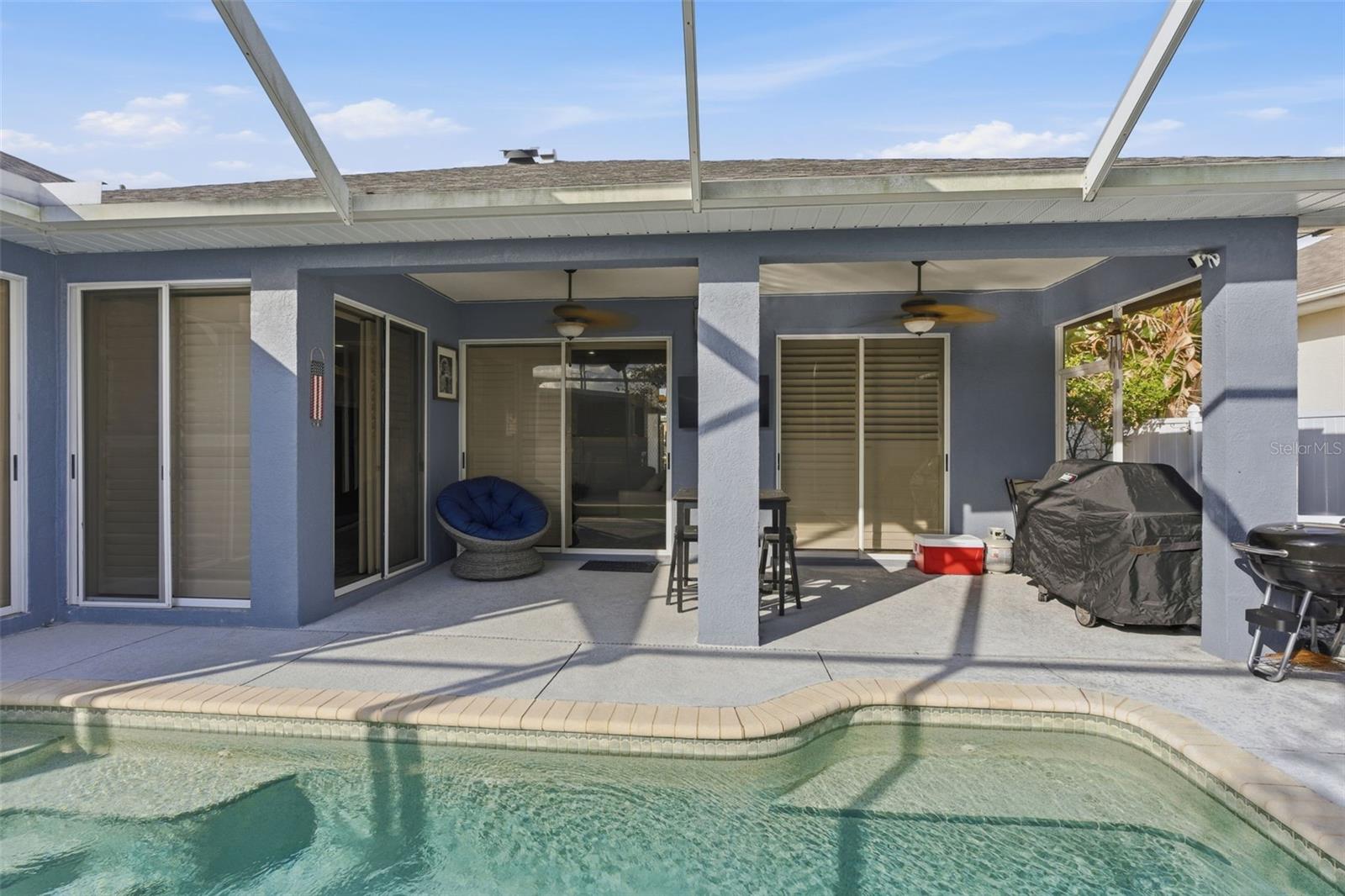 Image 41 of 48 For 391 Wood Bridge Avenue