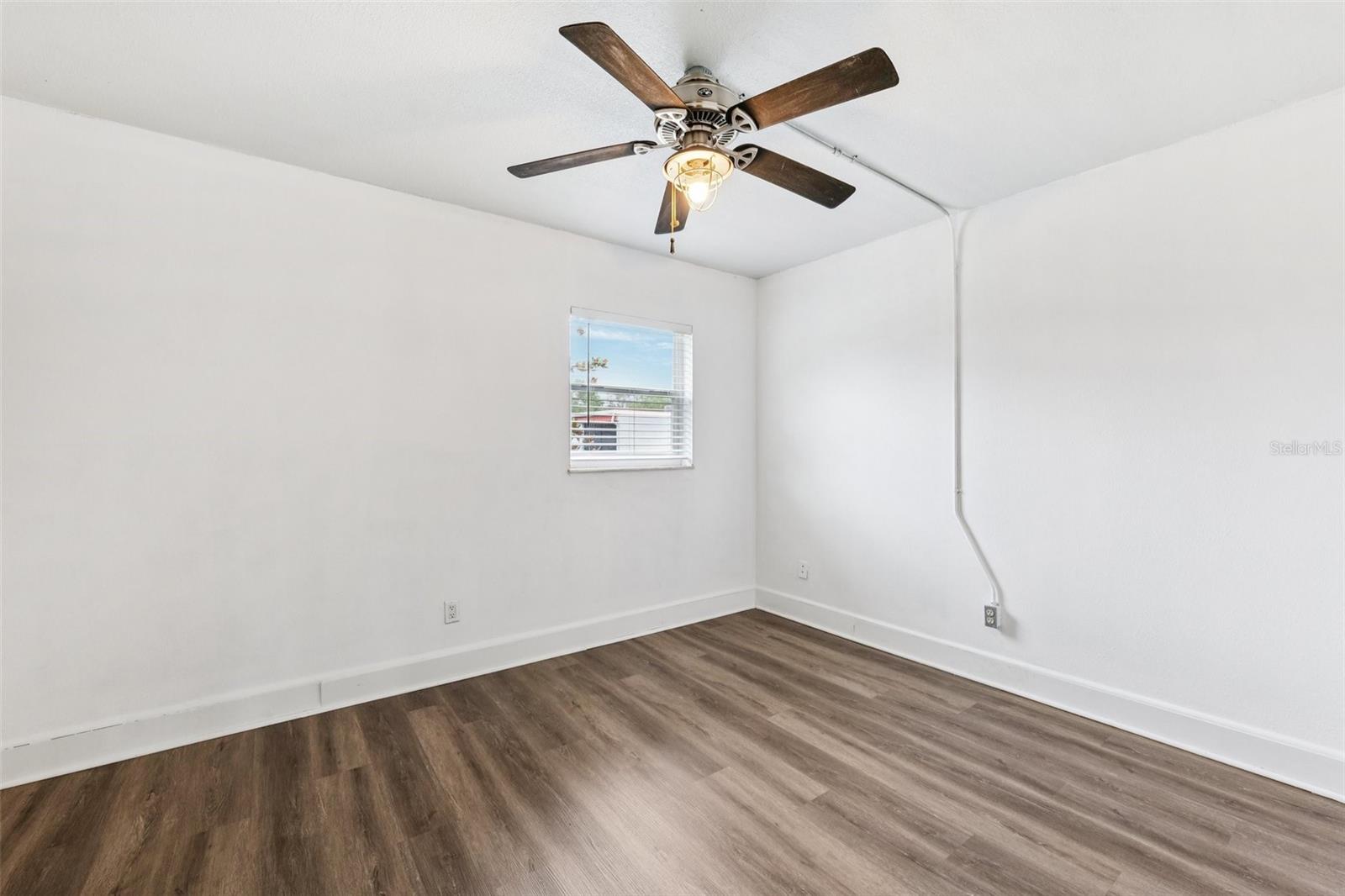 Image 15 of 31 For 2834 Somerset Park Drive