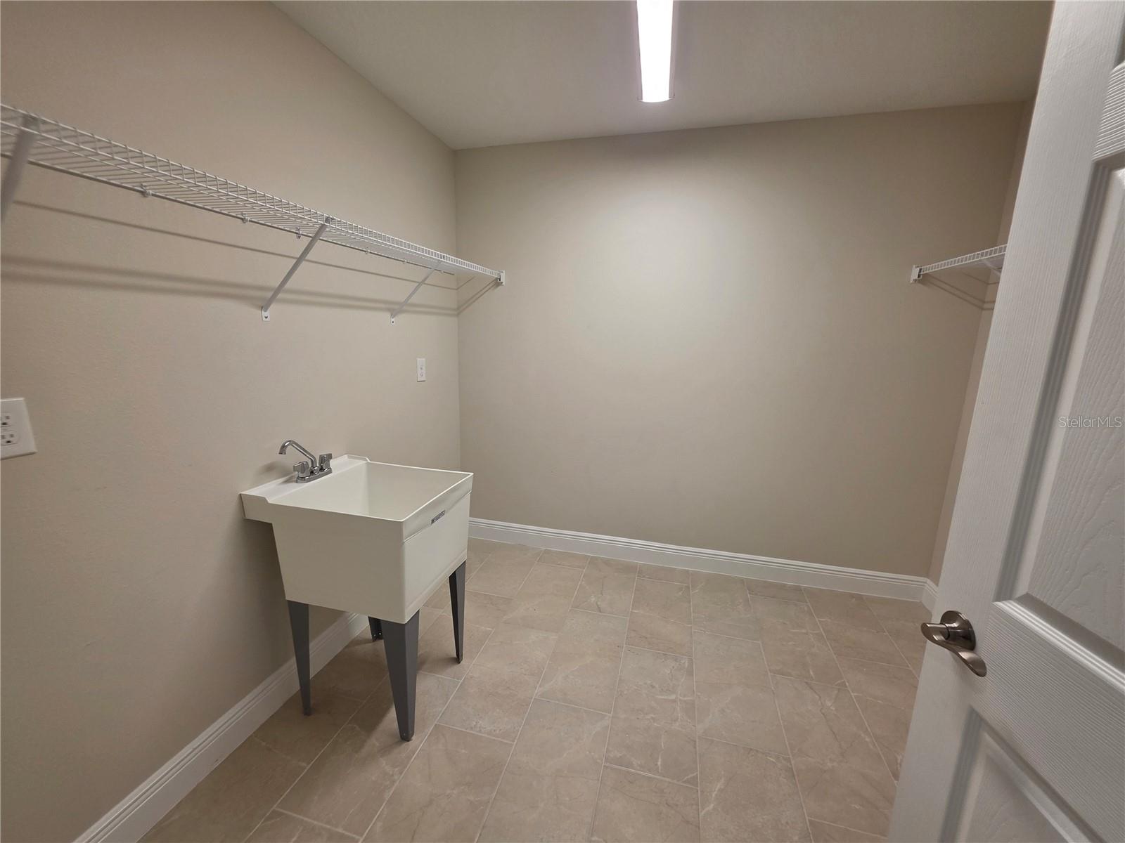 Image 33 of 56 For 13137 Wellspring Drive