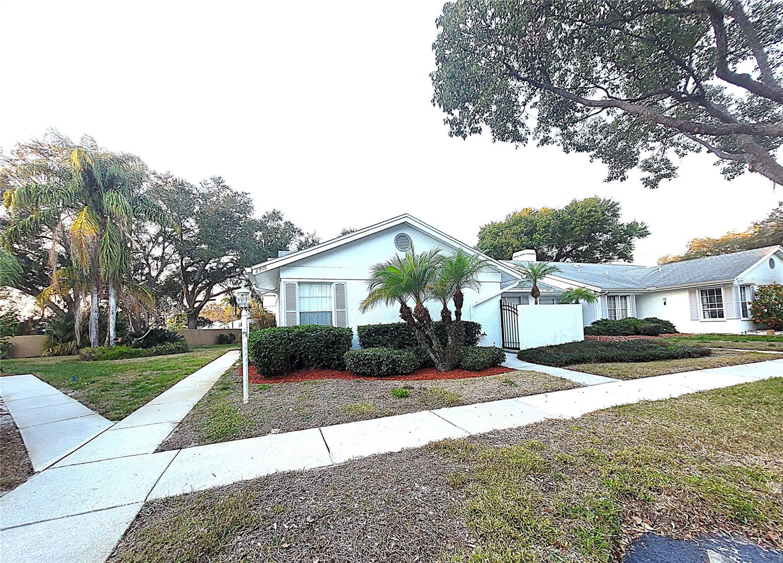 Image 10 of 60 For 2905 Featherstone Drive