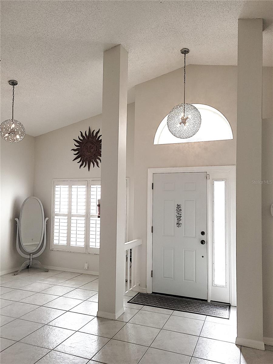 Image 11 of 60 For 2905 Featherstone Drive