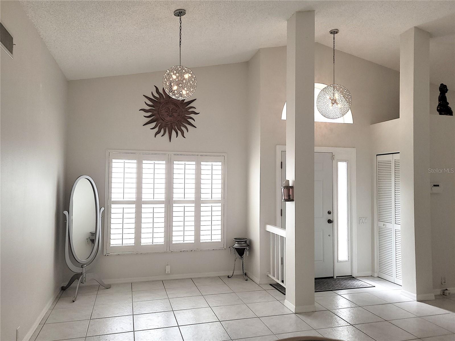 Image 13 of 60 For 2905 Featherstone Drive