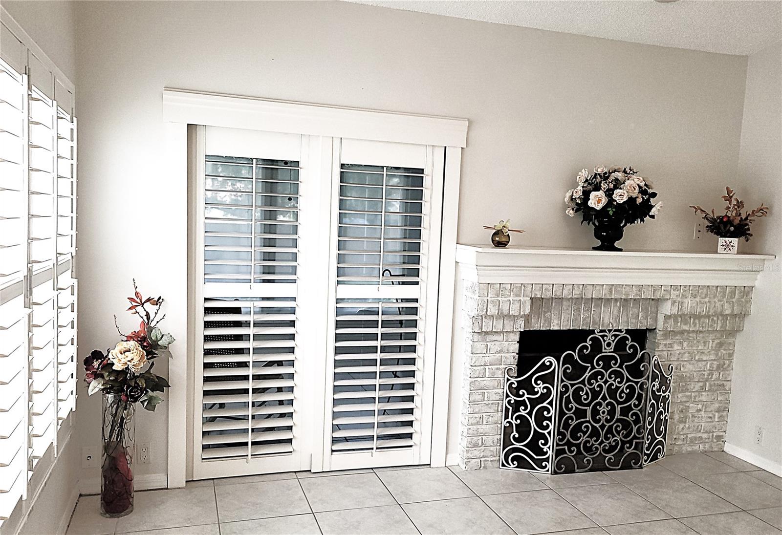 Image 17 of 60 For 2905 Featherstone Drive