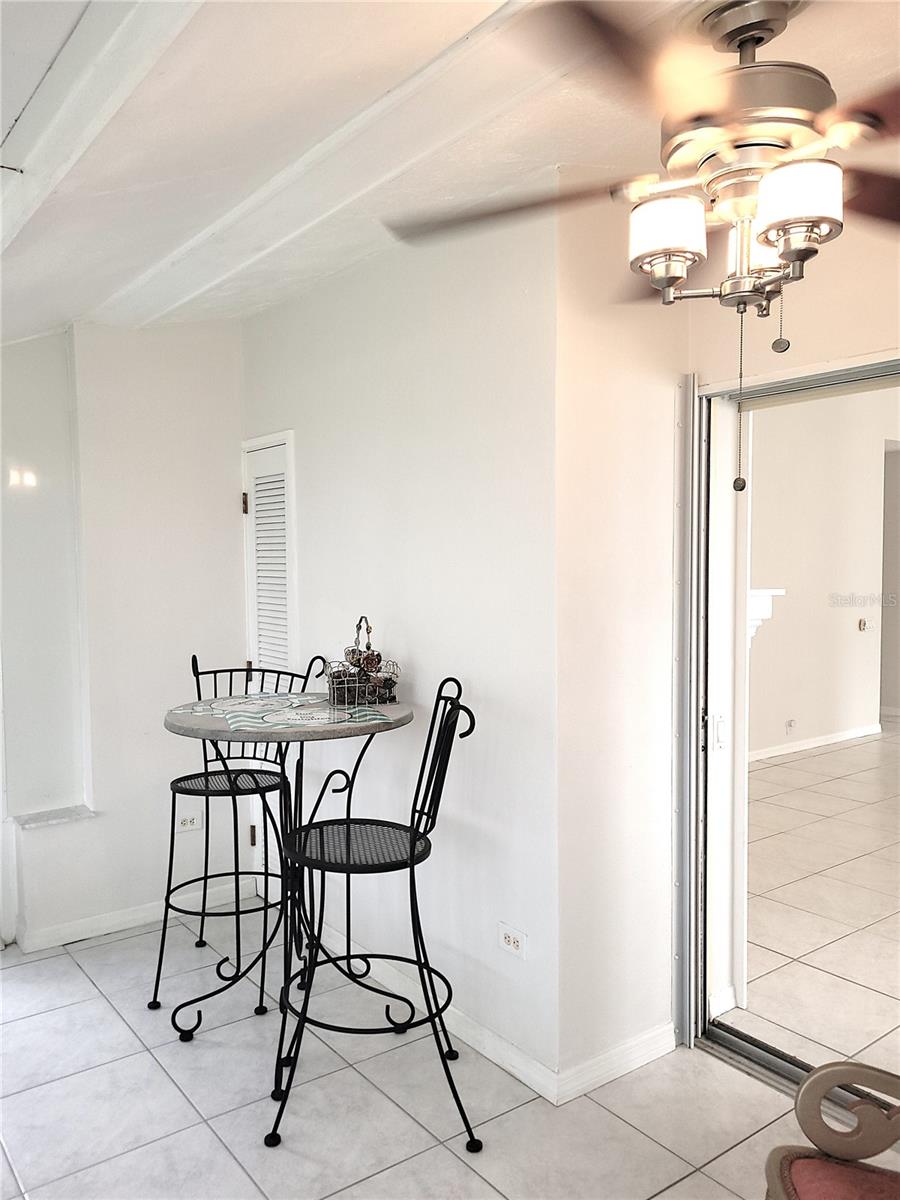 Image 19 of 60 For 2905 Featherstone Drive