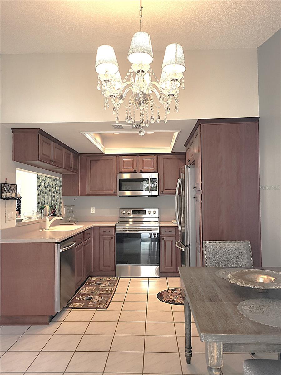 Image 28 of 60 For 2905 Featherstone Drive