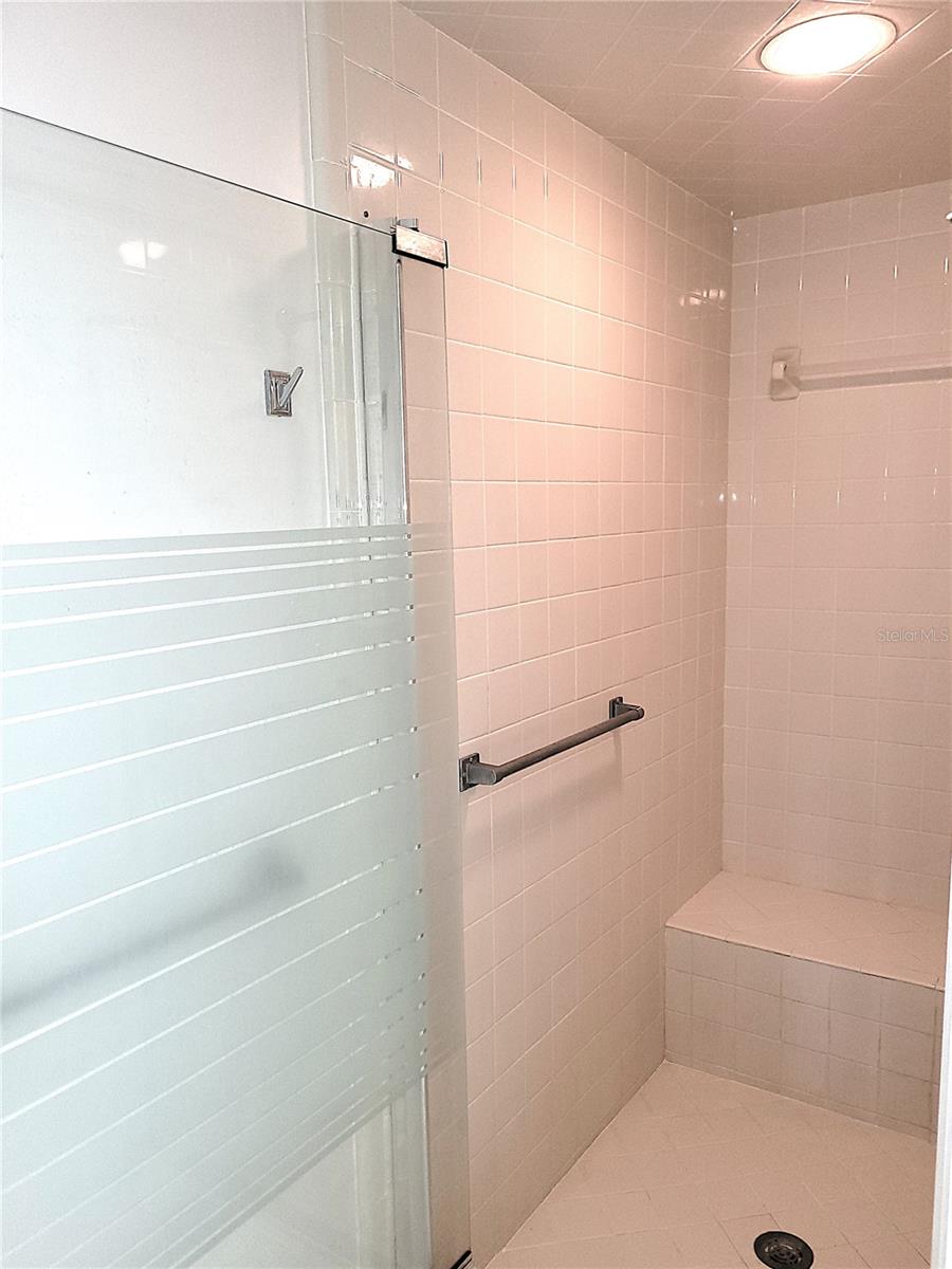 Image 52 of 60 For 2905 Featherstone Drive