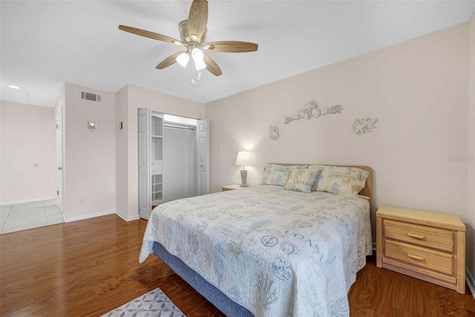 Image 20 of 47 For 803 Bahia Del Sol Drive B