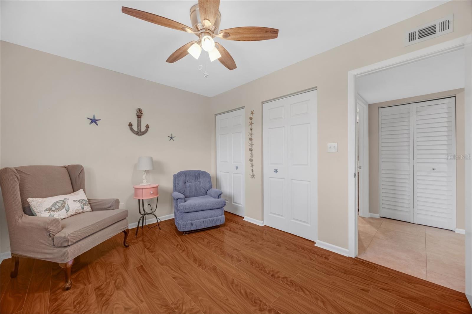 Image 24 of 47 For 803 Bahia Del Sol Drive B