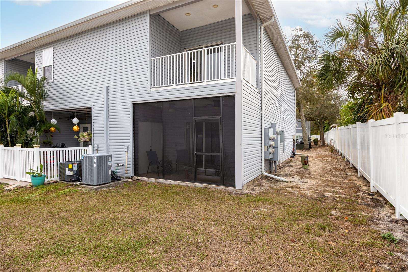 Image 27 of 31 For 5304 Terraza Court