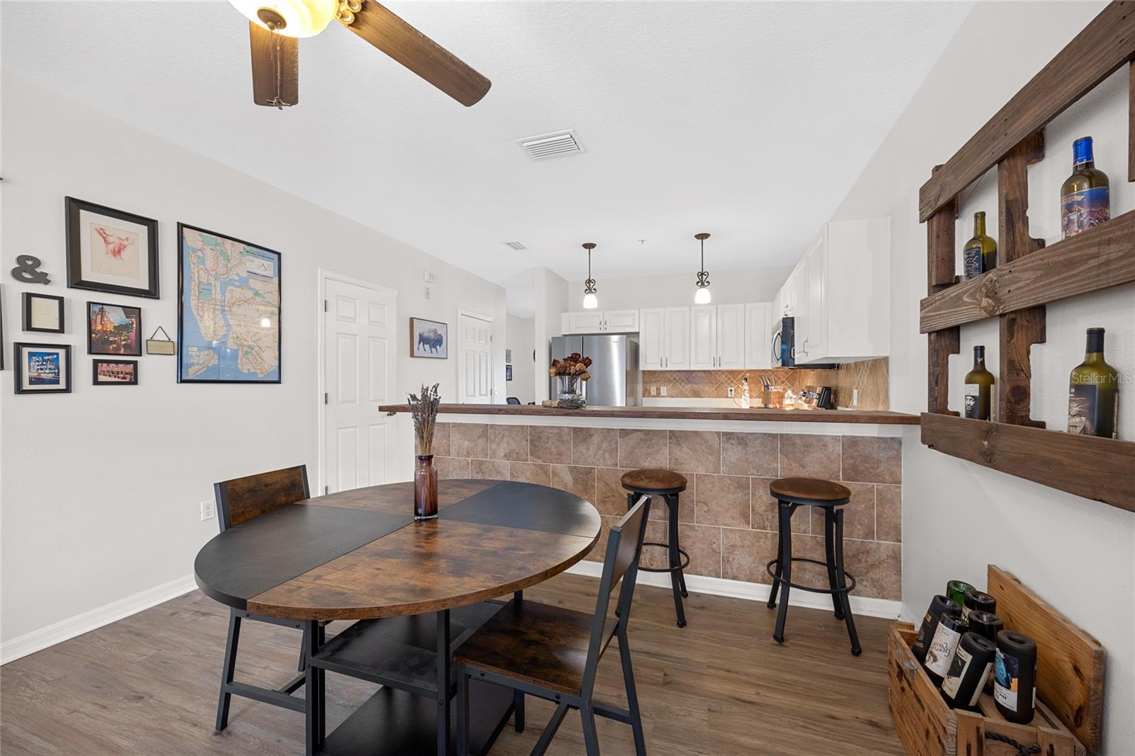 Image 5 of 31 For 5304 Terraza Court