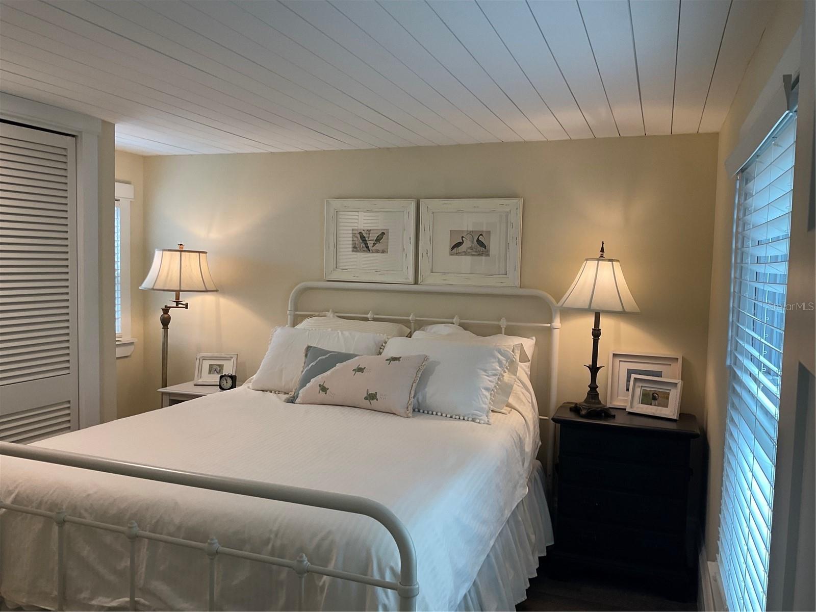 Listing photo id 18 for 18675 Us Highway 19 N 132