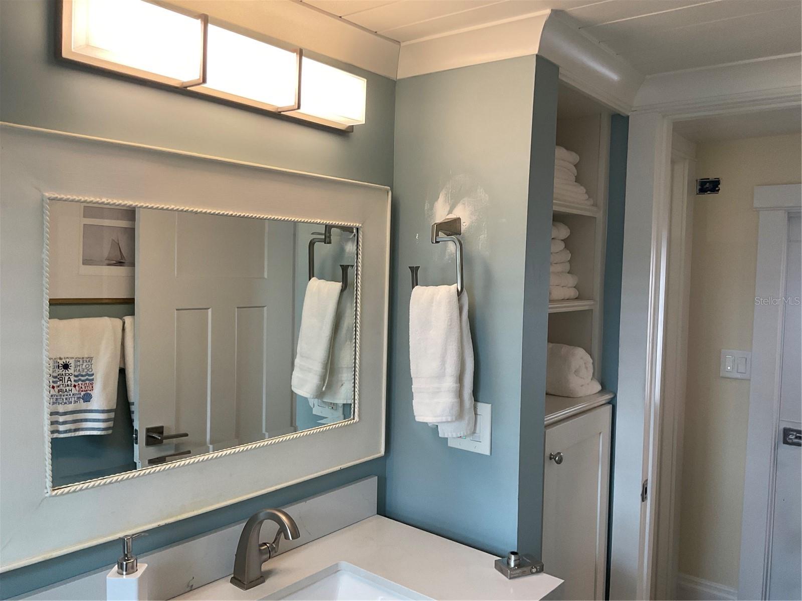 Listing photo id 21 for 18675 Us Highway 19 N 132