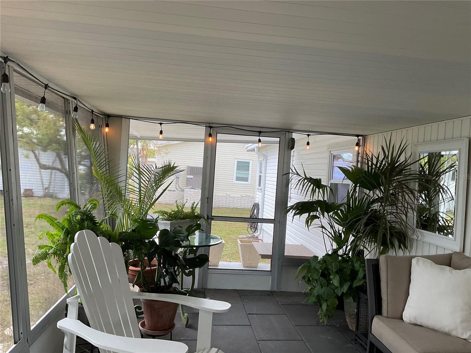 Listing photo id 25 for 18675 Us Highway 19 N 132