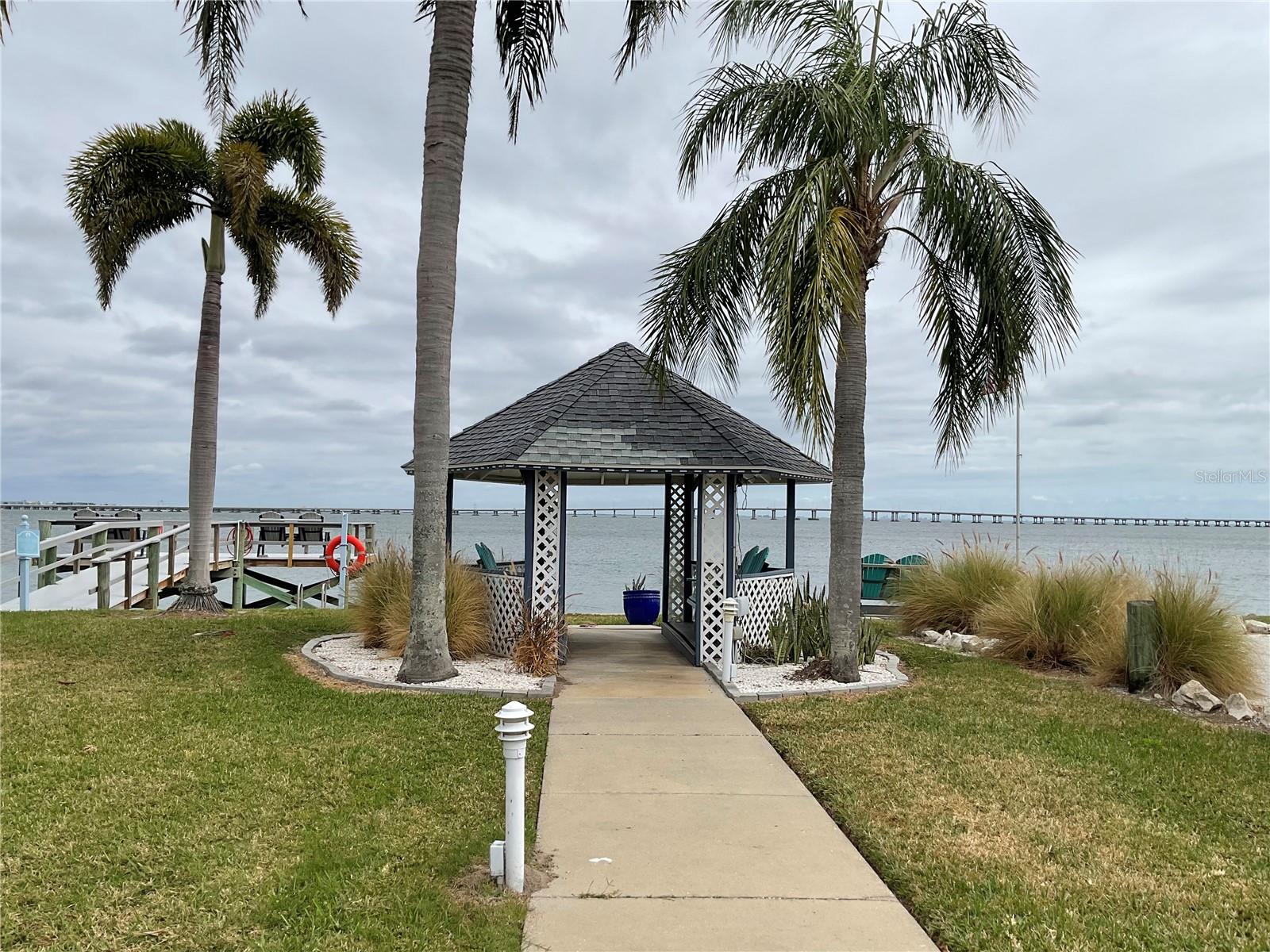 Listing photo id 28 for 18675 Us Highway 19 N 132