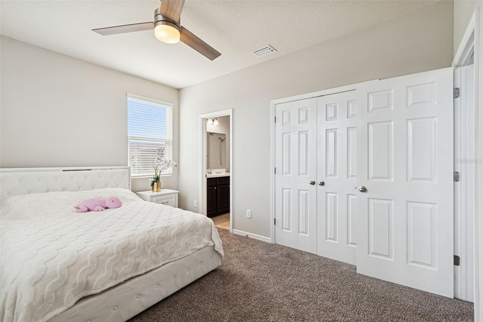 Image 25 of 44 For 19543 Long Lake Ranch Boulevard