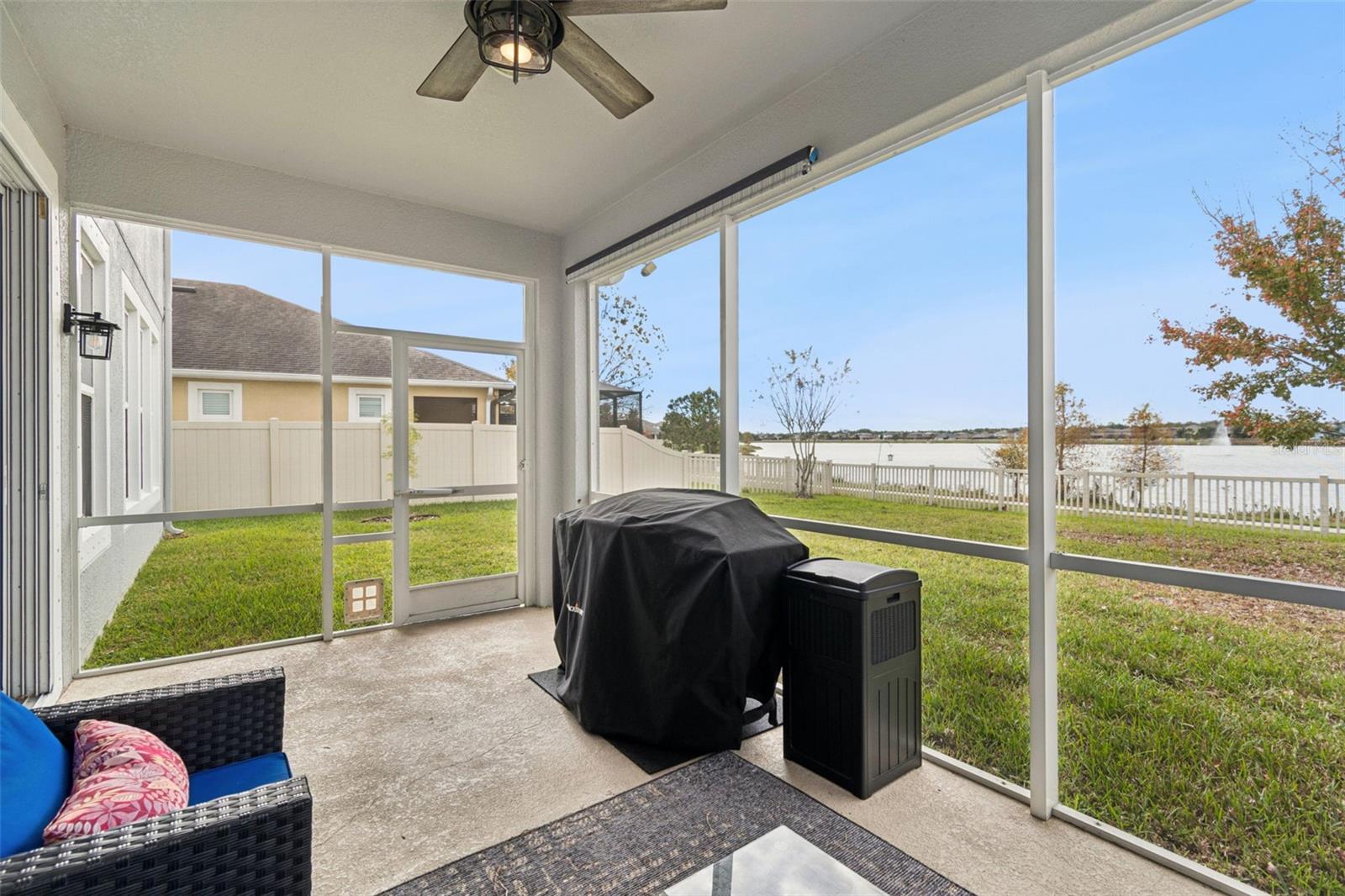 Image 34 of 44 For 19543 Long Lake Ranch Boulevard