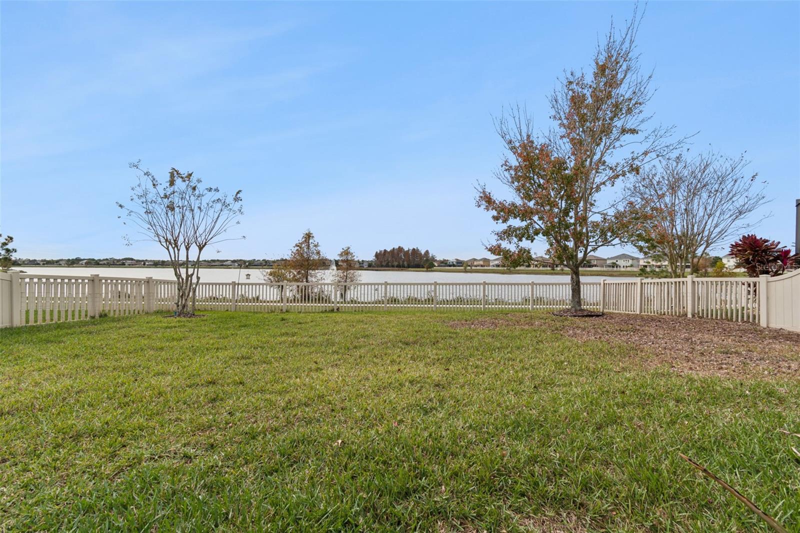 Image 36 of 44 For 19543 Long Lake Ranch Boulevard