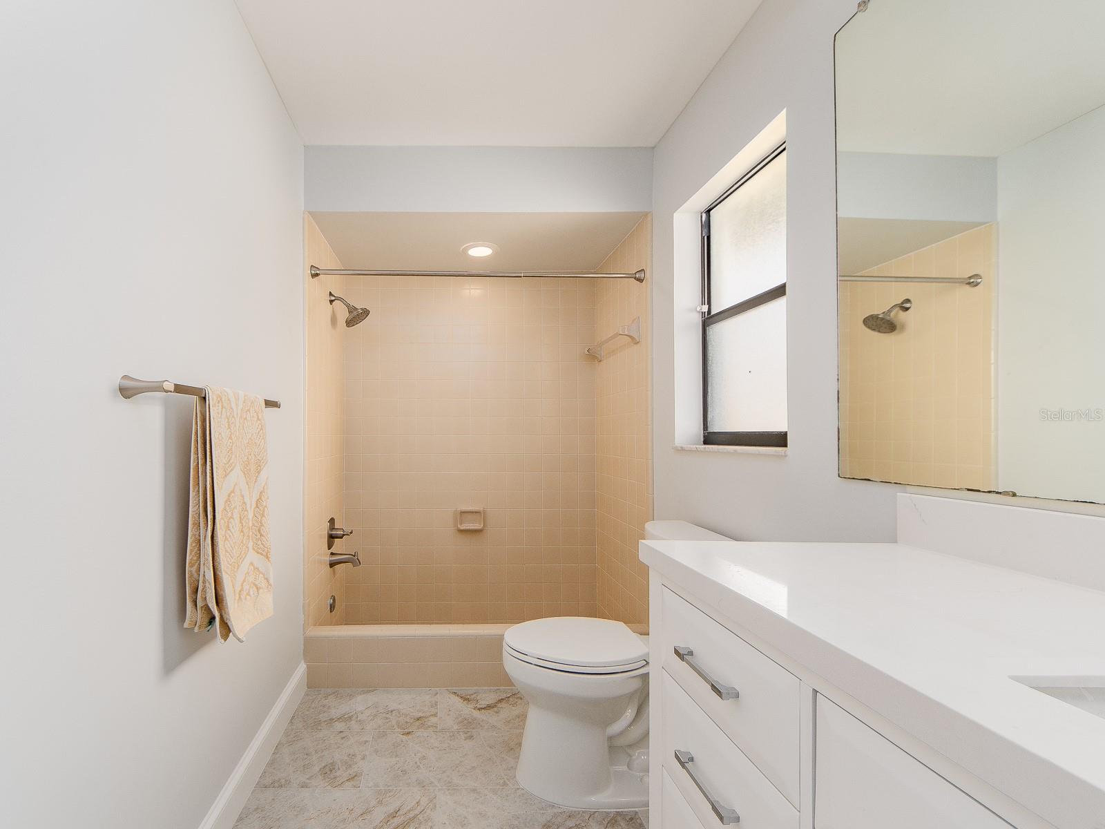 Image 23 of 34 For 110 17th Street