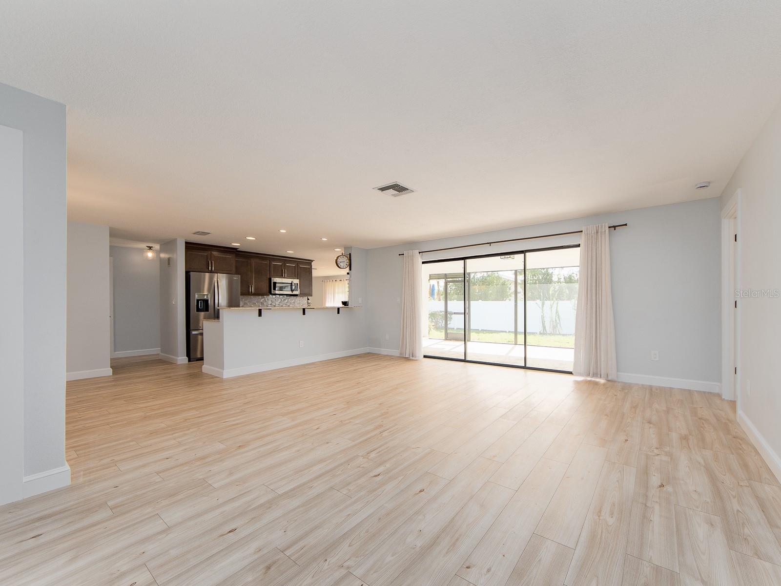 Image 4 of 34 For 110 17th Street