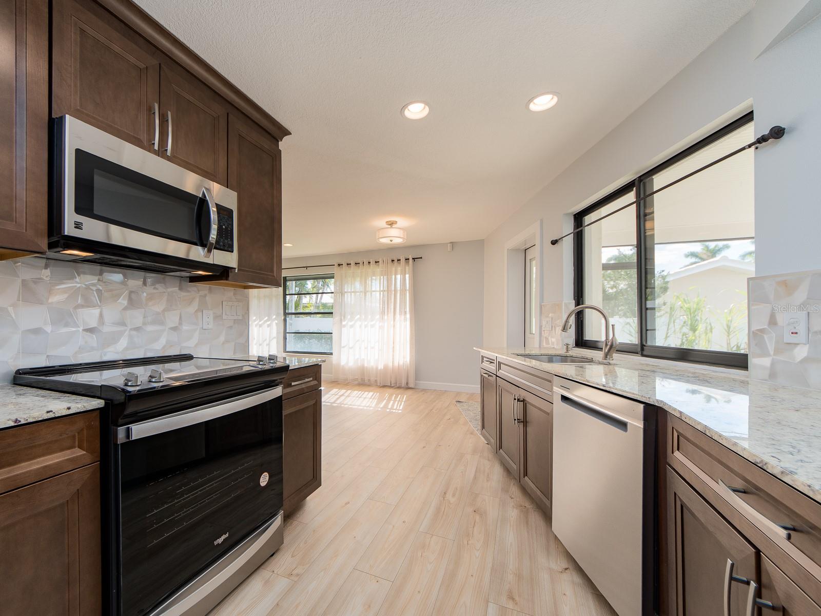 Image 8 of 34 For 110 17th Street