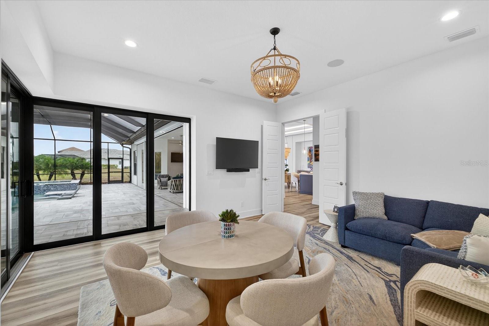 Image 37 of 100 For 4034 Butte Trail