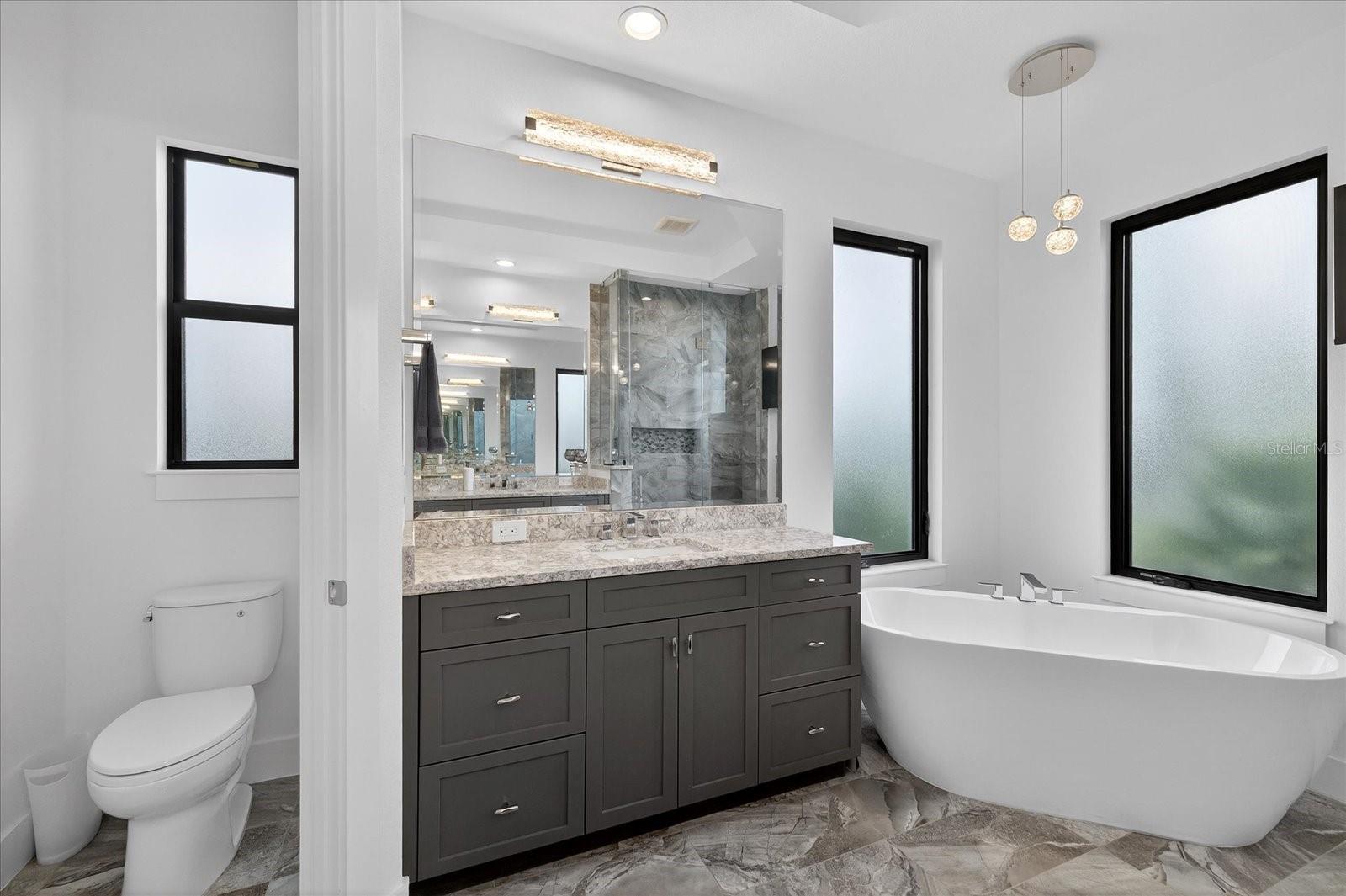 Image 62 of 100 For 4034 Butte Trail