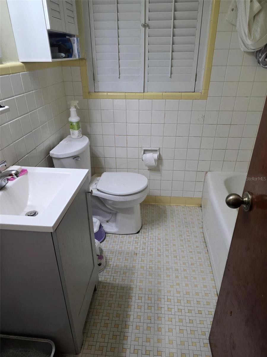 Image 11 of 22 For 4122 Rendale Drive