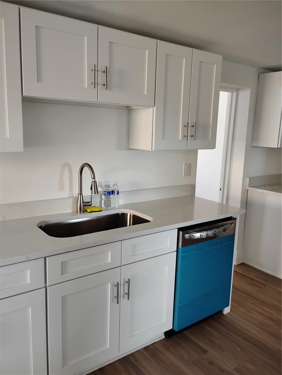 Image 6 of 24 For 11234 Areca Drive