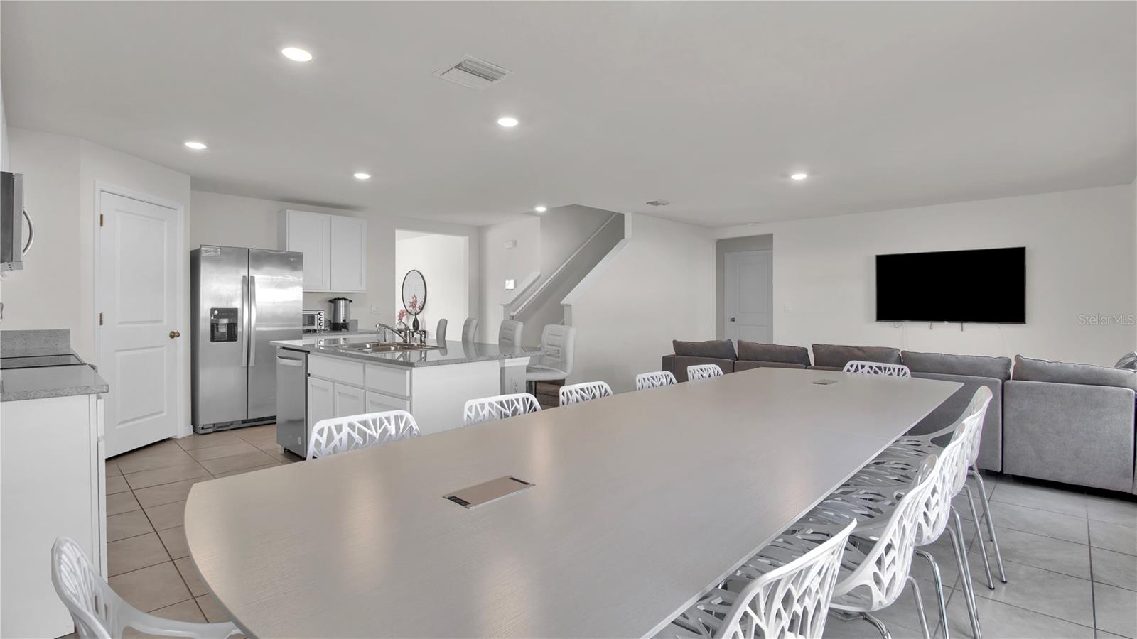 Image 20 of 34 For 16762 Carlton Pond Street