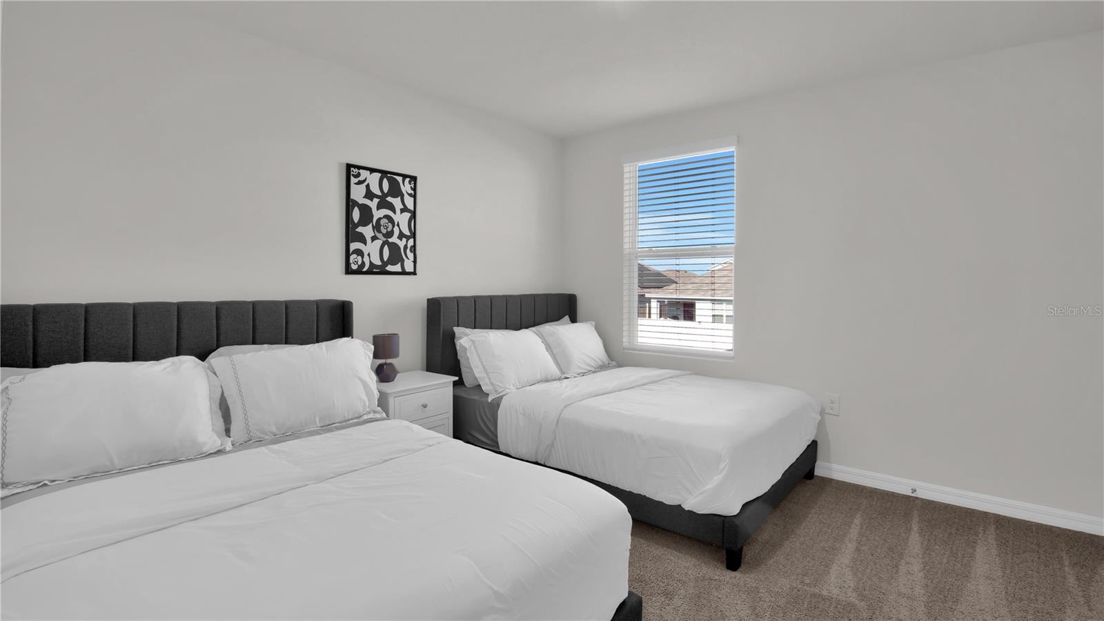 Image 28 of 34 For 16762 Carlton Pond Street