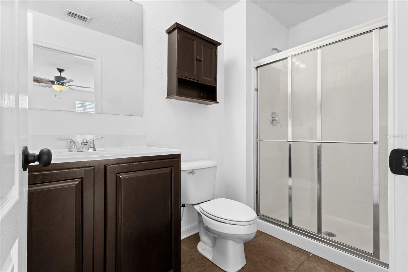 Image 14 of 25 For 4431 Ashburn Square Drive