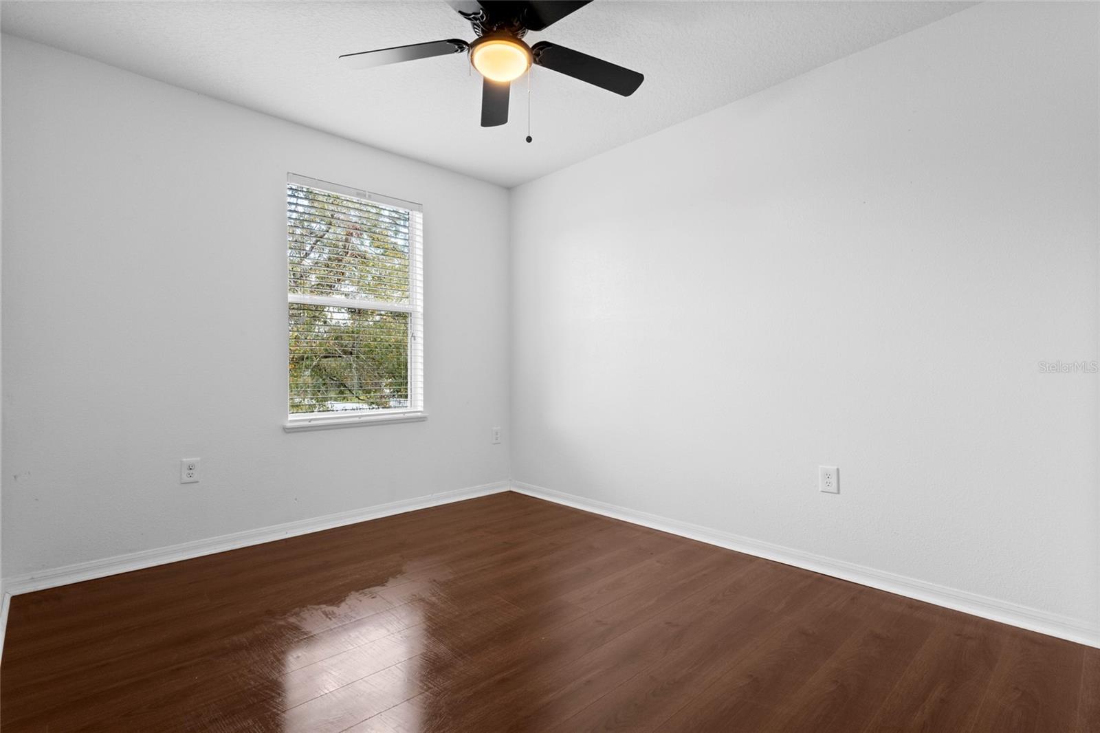 Image 7 of 25 For 4431 Ashburn Square Drive