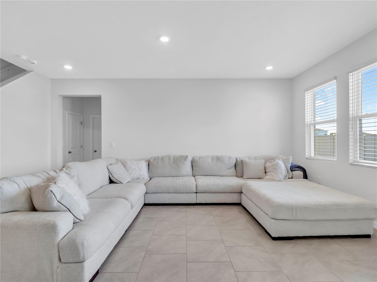 Image 16 of 52 For 16792 Glacier Bay Loop