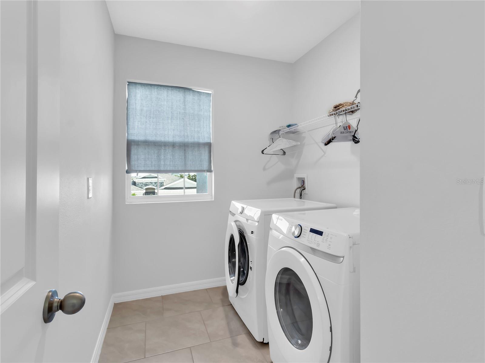 Image 28 of 52 For 16792 Glacier Bay Loop