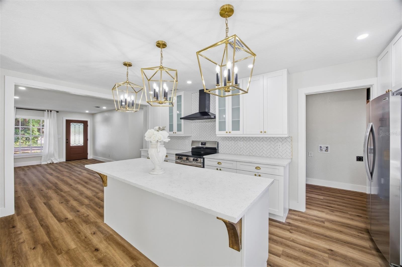 Image 10 of 35 For 10508 Myrtle Street