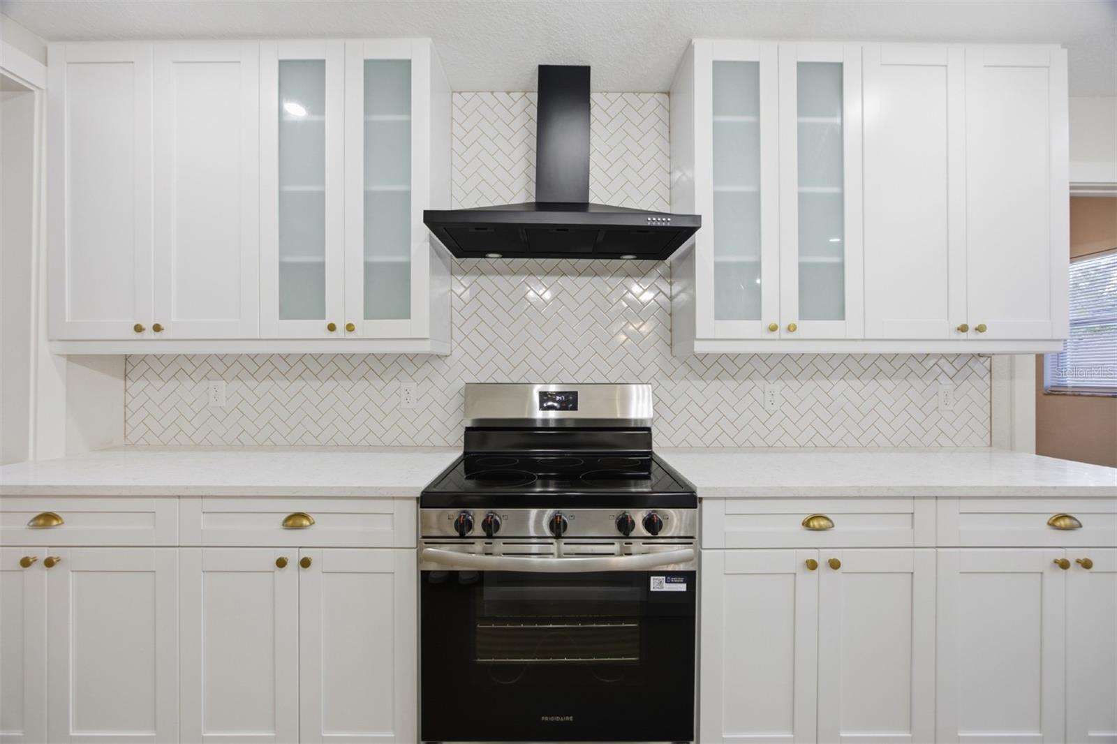 Image 13 of 35 For 10508 Myrtle Street